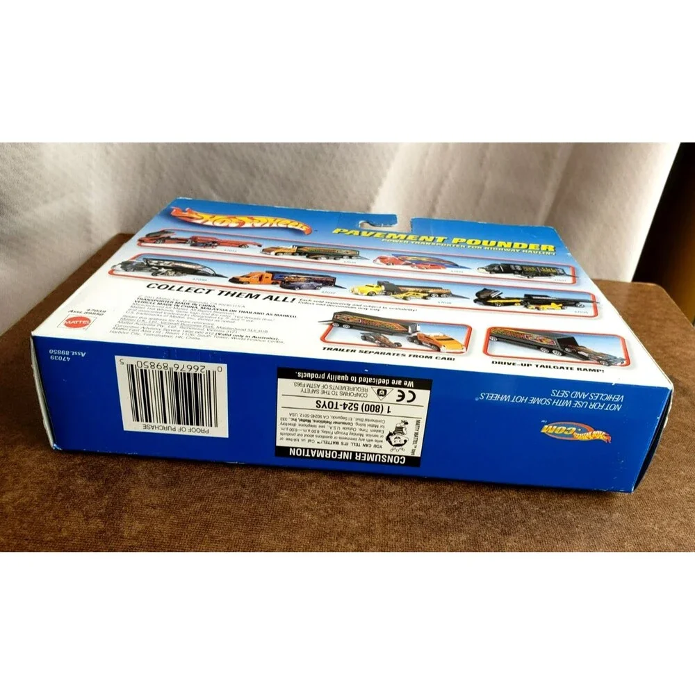 Hot Wheels PAVEMENT POUNDERS CABOVER TRUCK & SCHORCHIN' SCOOTER #47039 Groupe 13